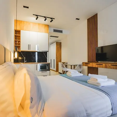 Jad Apartman *